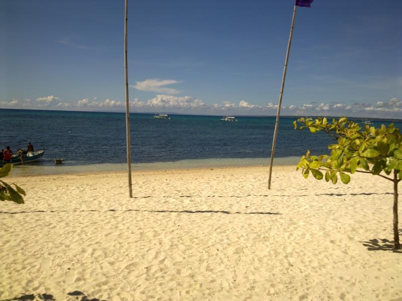 Malapascua Legend Water Sports And Resort Exterior photo