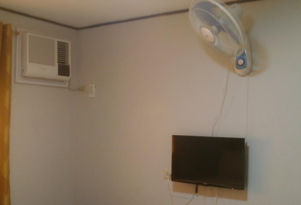 Malapascua Legend Water Sports And Resort Room photo