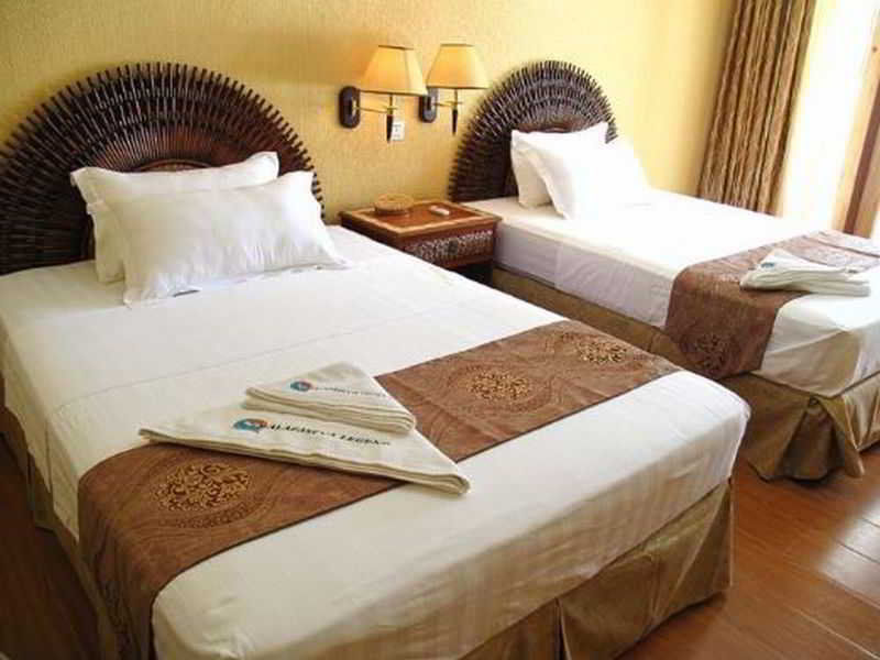 Malapascua Legend Water Sports And Resort Exterior photo